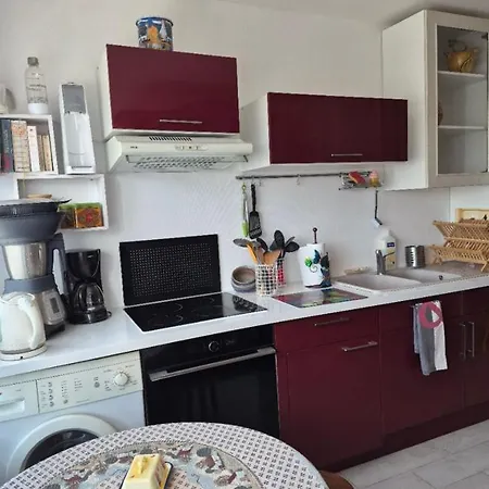 Apartamento Coquet Avec Balcon Nord, Proche Mémorial *