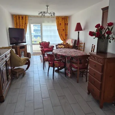 Apartamento Coquet Avec Balcon Nord, Proche Mémorial